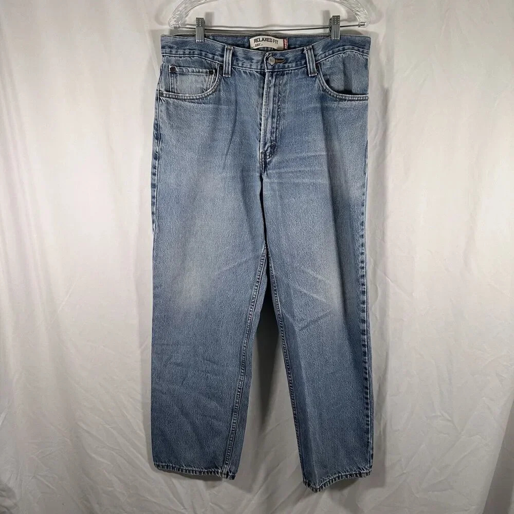 Levis 550 Jeans Mens 36x31 Light Wash Blue Denim Relaxed Fit Pockets 100% Cotton
